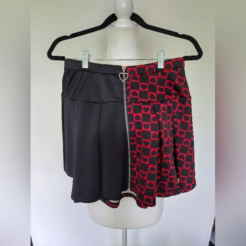 Red & Black split heart skirt
